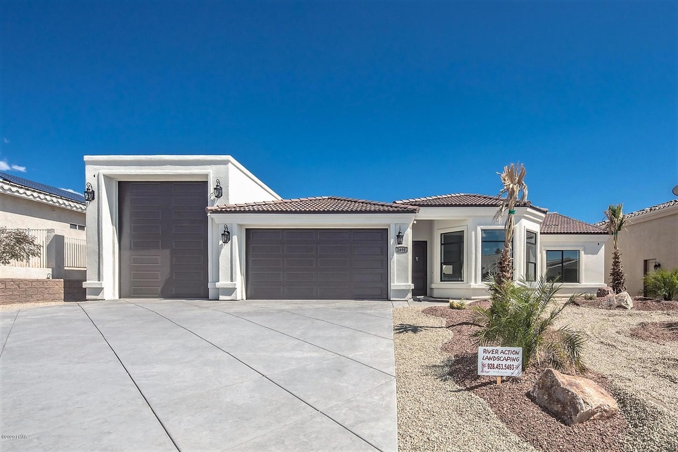 Welcome to 2690 Via Palma