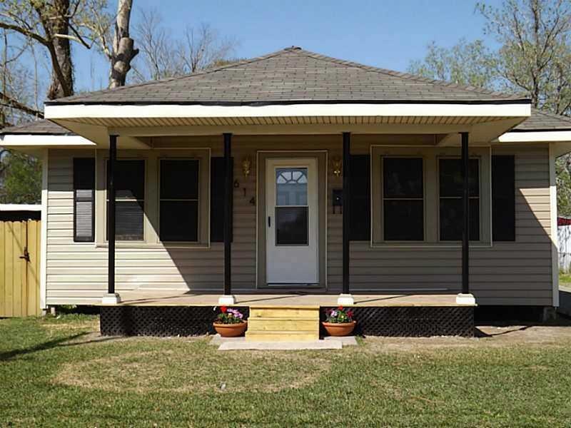 Exterior Front.