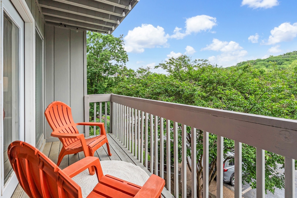 21 Vaughns Gap Rd unit 88F, Nashville, TN 37205 - photo 1
