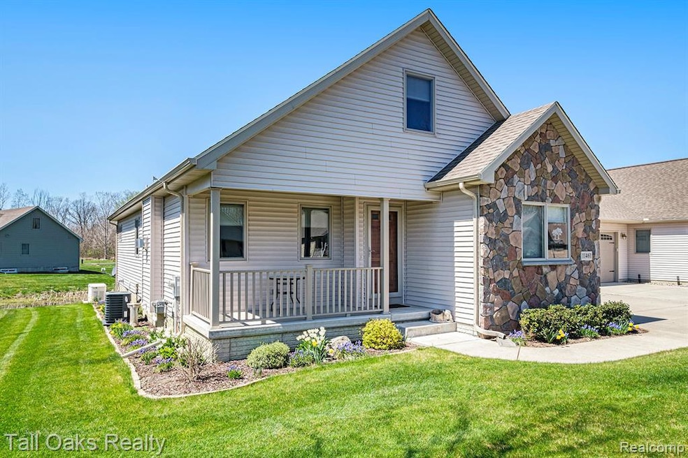 Sold $300,000 • Co-Listing Agent