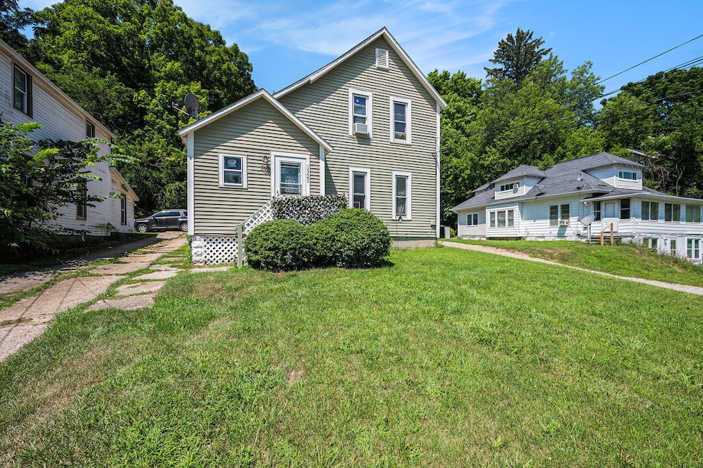 1925 Douglas Ave, Kalamazoo, MI 49007 - photo 1