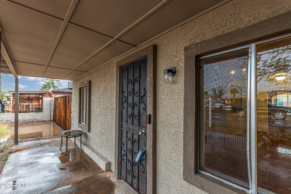 1642 N 38th Ave, Phoenix, AZ 85009 - photo 1