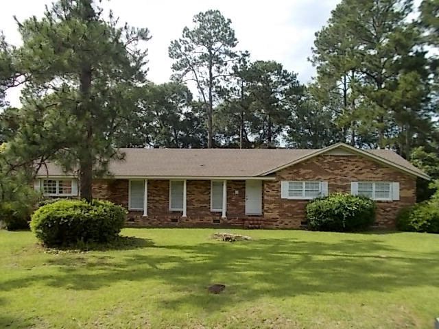 511 Briarwood Rd, Douglas, GA 31533 - photo 1