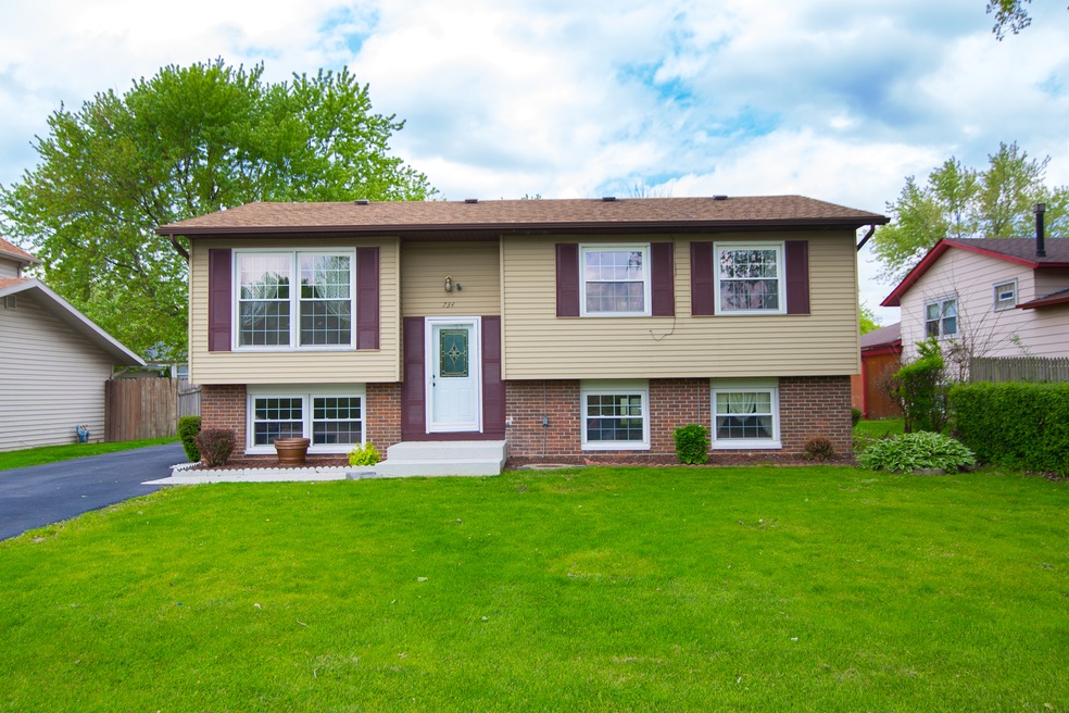 734 Lily Cache Ln, Bolingbrook, IL 60440 MLS MRD10726625