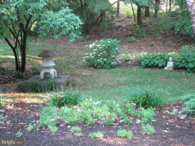 14 Bandon Ct unit 103, Lutherville Timonium, MD 21093 - photo 1