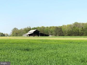 5174 Ritchie Rd, Bealeton, VA 22712 - photo 1