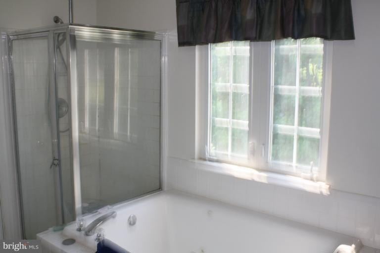 8602 Hillview Rd, Hyattsville, MD 20785 - photo 1