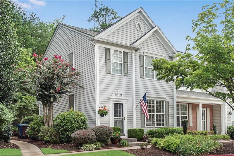 FABULOUS LOCATION NEAR HISTORIC ALPHARETTA & ALL I