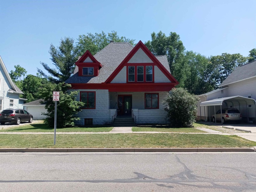 325 E 9th St, Auburn, IN 46706 - photo 1