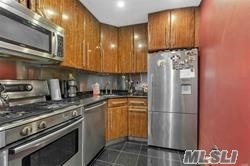 6519 242nd St unit 8E, Little Neck, NY 11362 - photo 1