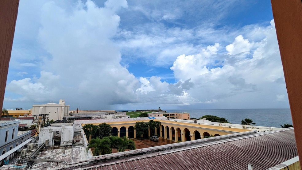 5 Calle Tranquilidad unit 3, San Juan, PR 00901 - photo 1