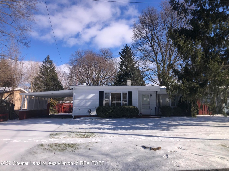 5027 Delbrook Ave, Lansing, MI 48910 - photo 1
