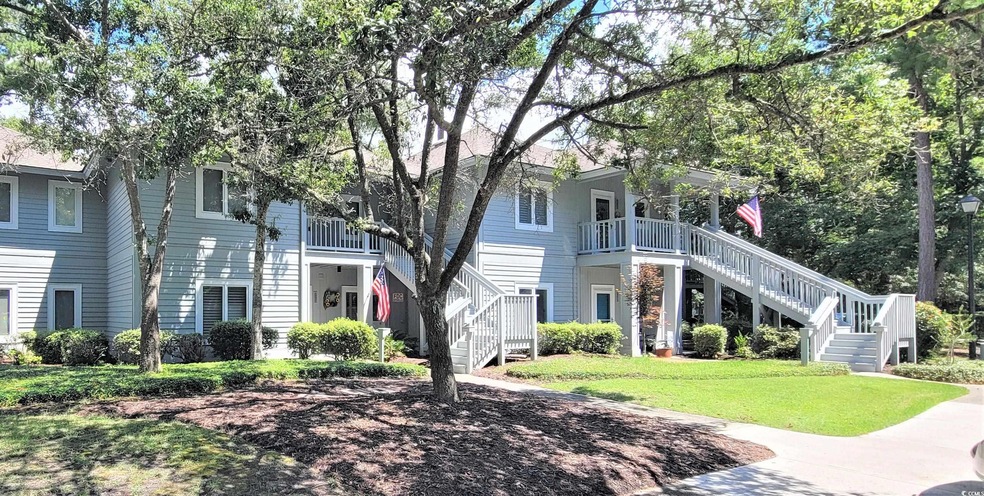 View of front of home featuring a front yard
