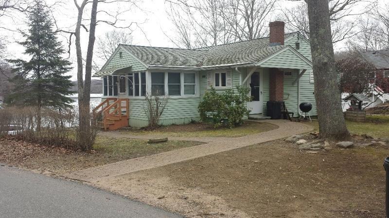 38 Shore Rd, East Haddam, CT 06423 - photo 1