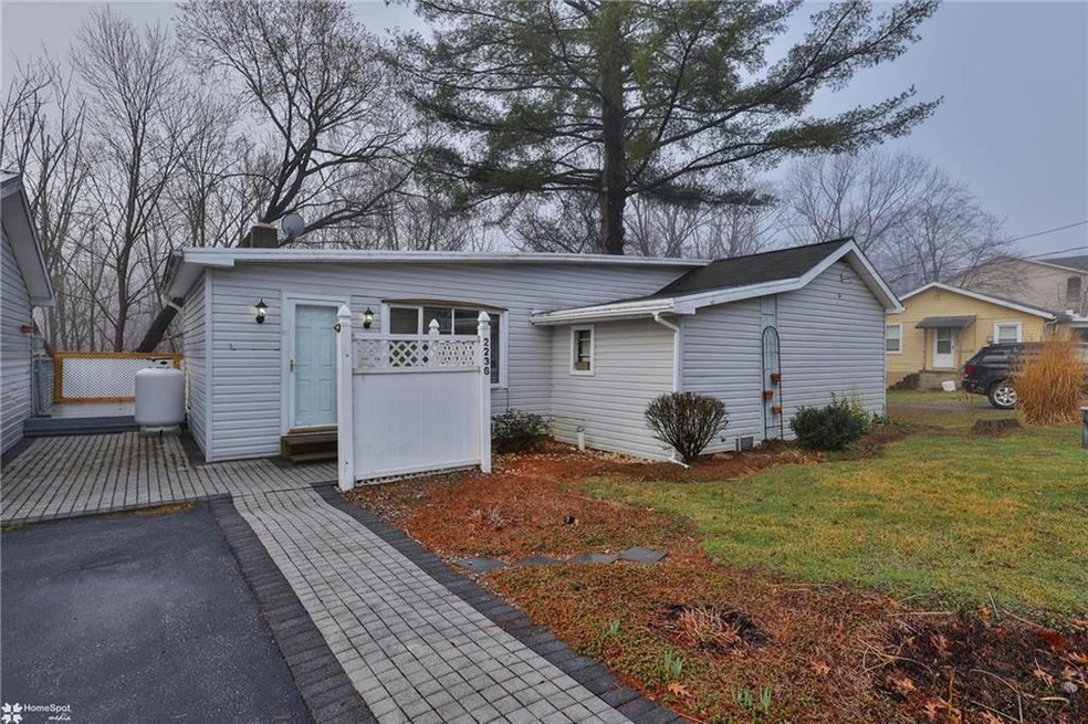 2236 Hillside Rd, Slatington, PA 18080 - photo 1