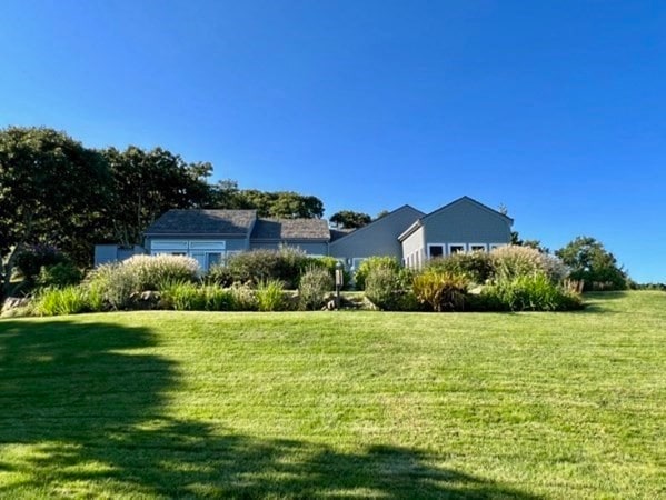 3 E Pasture Ln, Aquinnah, MA 02535 - photo 1