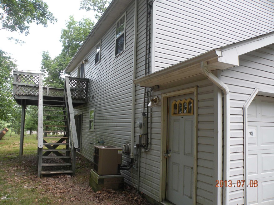 247 Acorn Cir, Lehman Township, PA 18302 - photo 1