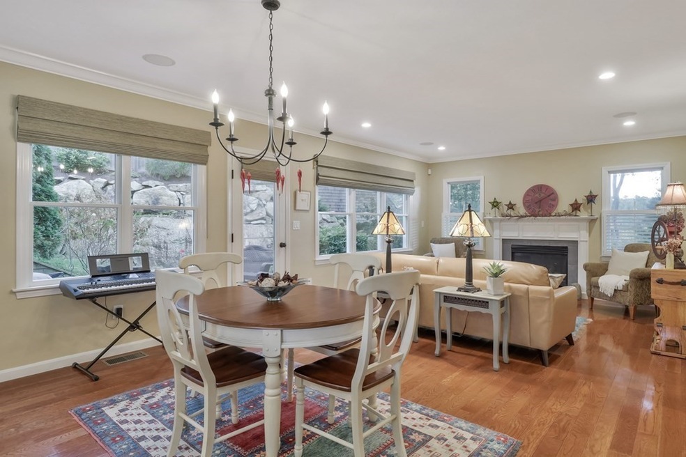 24 Margeson Row unit 24, Plymouth, MA 02360 - photo 1