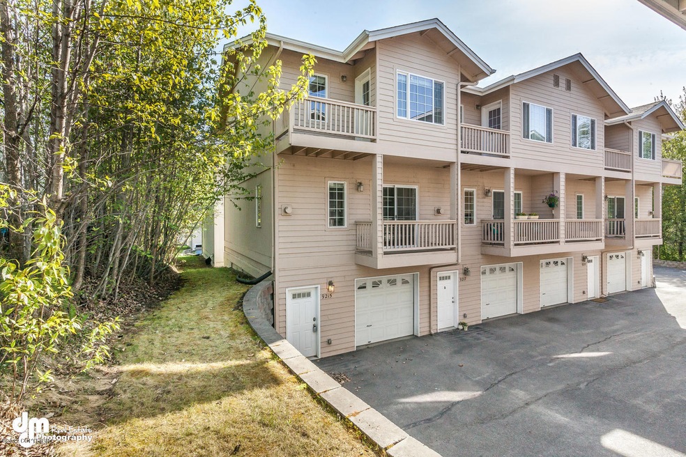 9215 Commons Place Anchorage-large-001-2