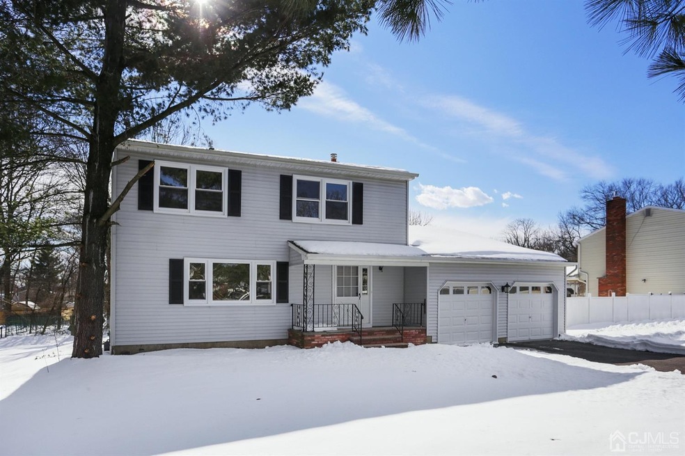 5 Jennifer Ct, Colonia, NJ 07067 - photo 1