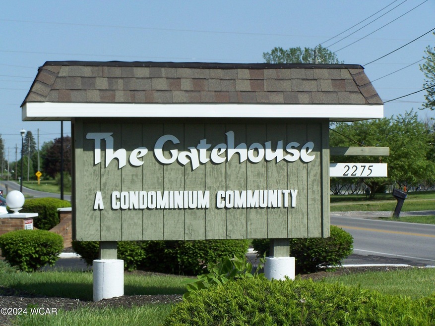 gate house sign
