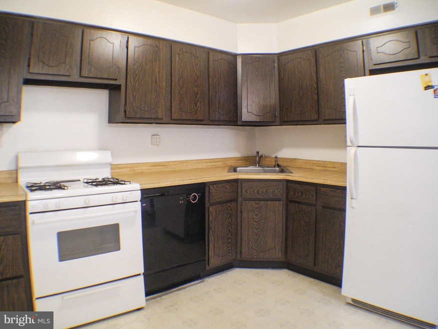 3548 Woodhaven Rd unit B, Philadelphia, PA 19154 - photo 1