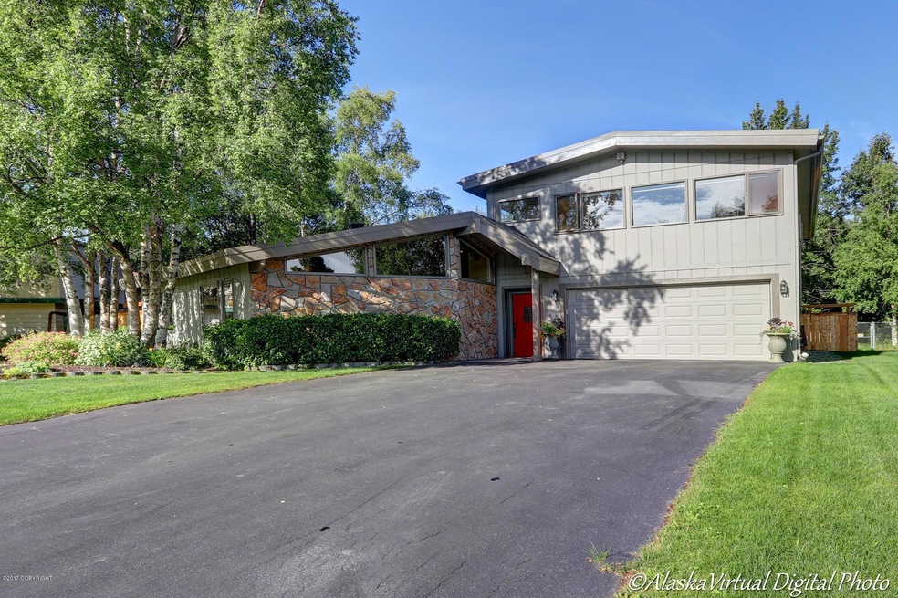 Driveway Entrance