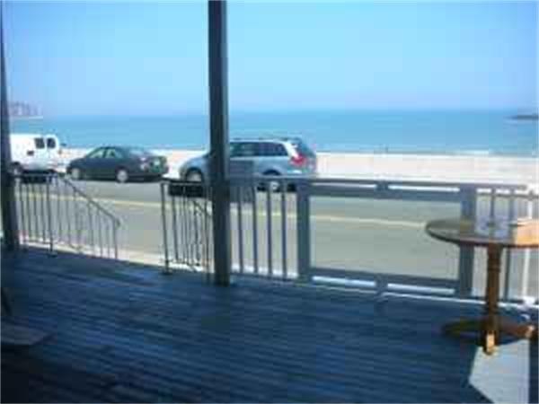 135 Winthrop Shore Dr unit 1, Winthrop, MA 02152 - photo 1