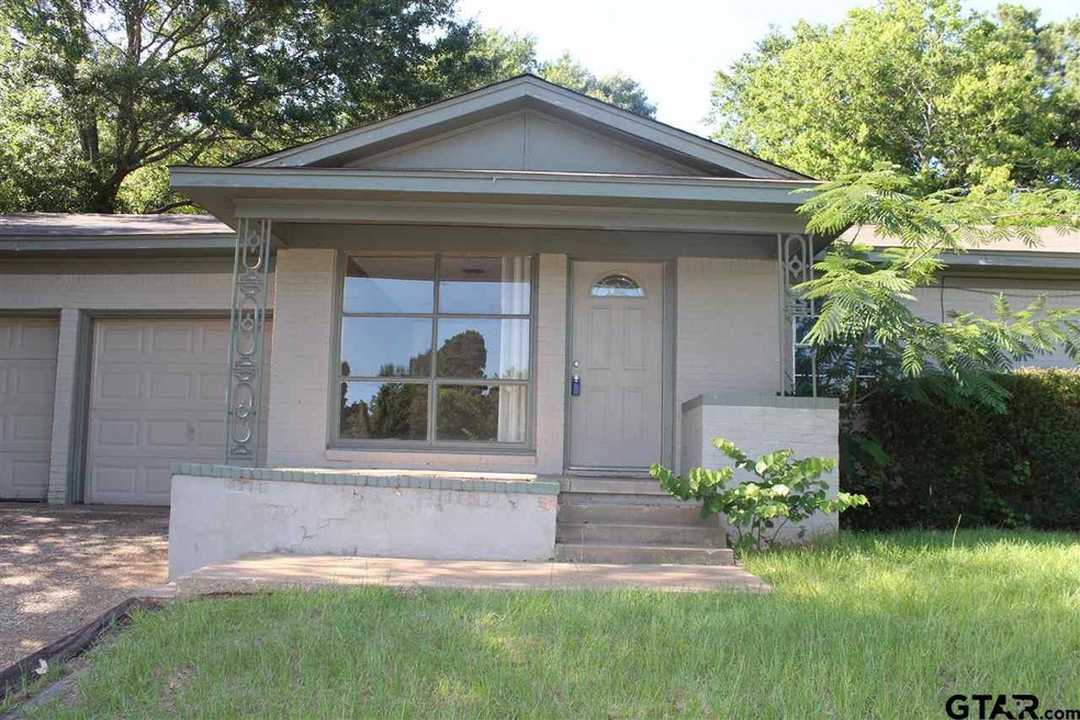 1419 1419 Goliad St, Tyler, TX 75701 - photo 1