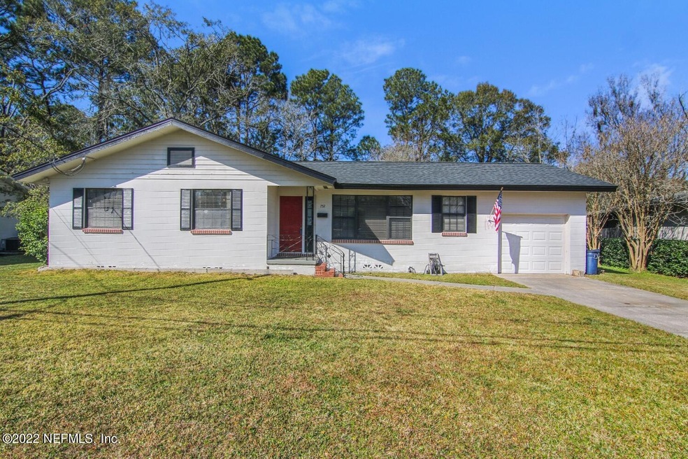 752 Acapulco Rd, Jacksonville, FL 32216 - photo 1