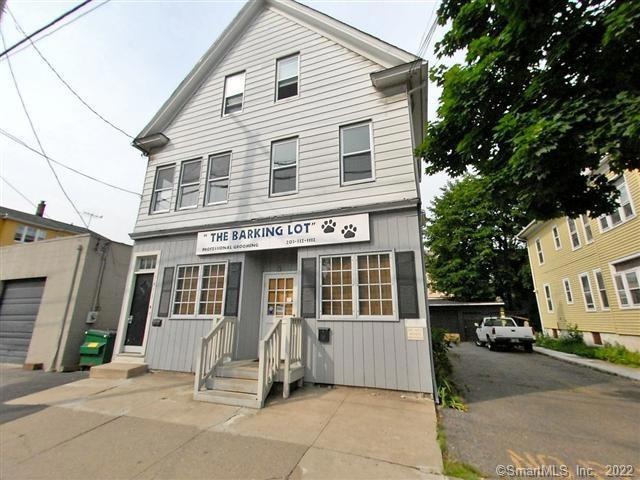 714 Brewster St, Bridgeport, CT 06605 - photo 1