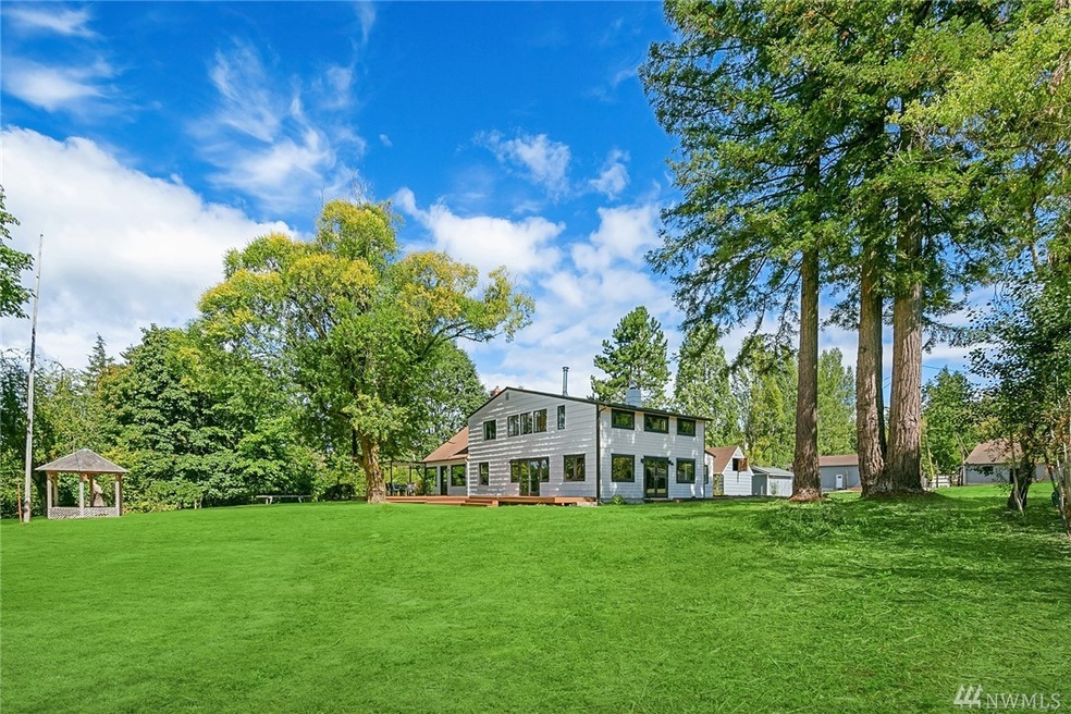 16309 Crescent Dr SW, Vashon, WA 98070 - photo 1