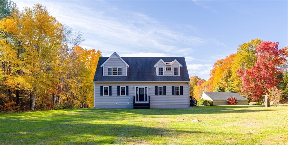 1236 Oakham Rd, New Braintree, MA 01531 - photo 1