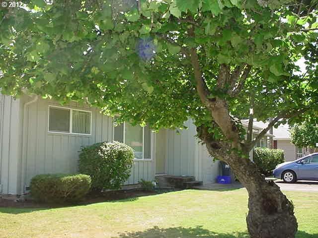 2356 Crescent Ave, Eugene, OR 97408 - photo 1