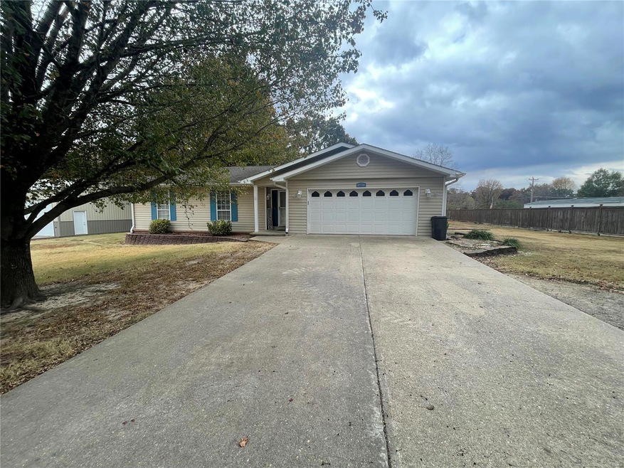 61 County Road 4763, Poplar Bluff, MO 63901 - photo 1