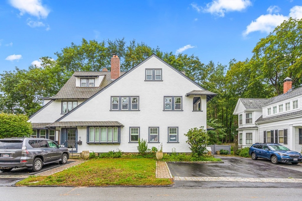 14 Weston Rd unit 2, Wellesley, MA 02482 - photo 1