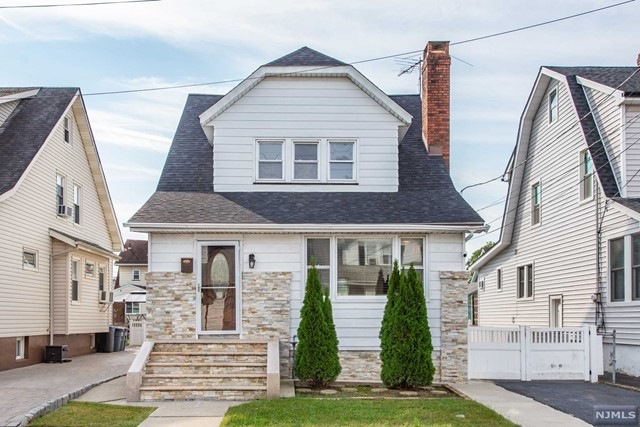 231 E 6th St, Clifton, NJ 07011 - photo 1