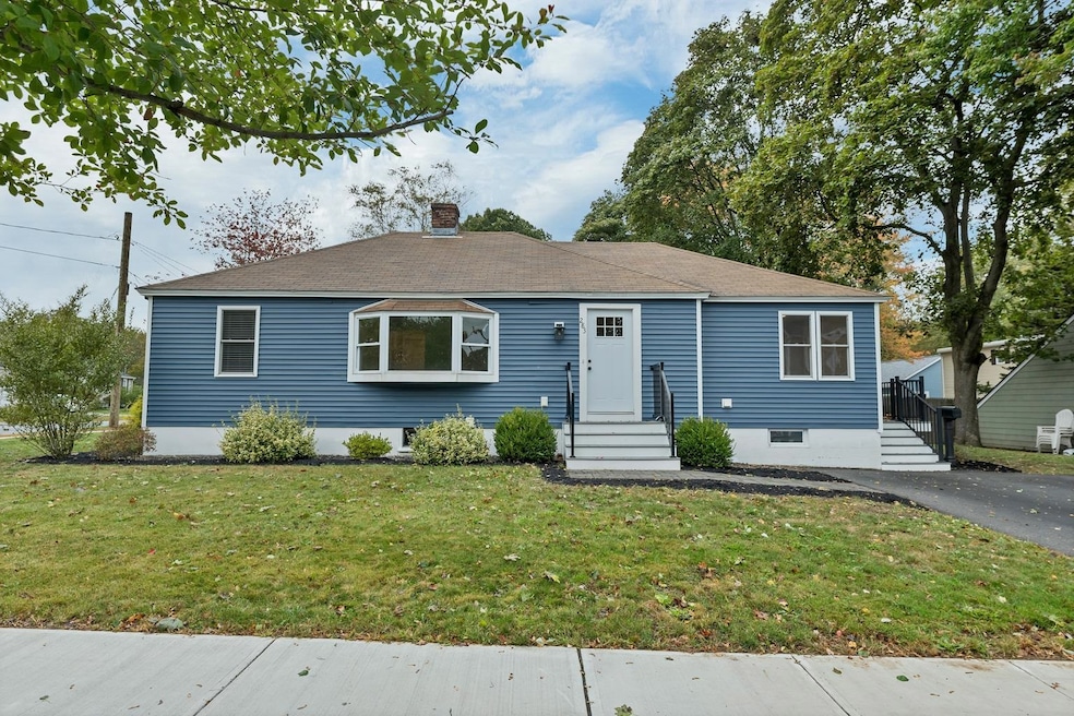 283 Decatur Rd, Portsmouth, NH 03801 - photo 1