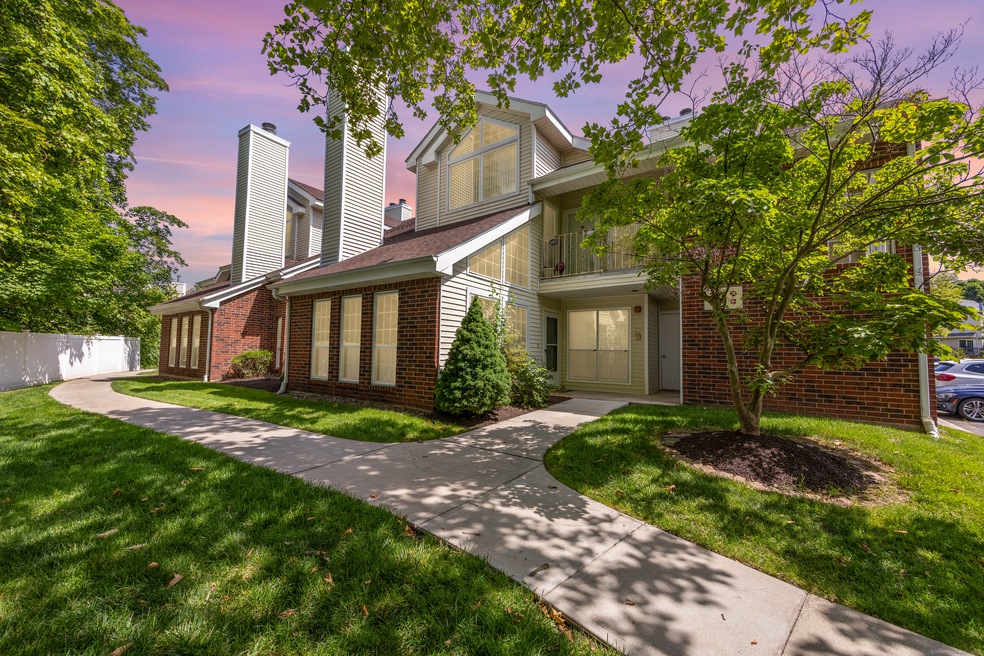 289 Carriage Crossing Ln unit 289, Middletown, CT 06457 - photo 1