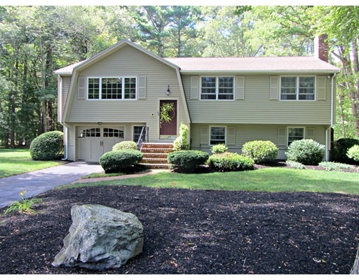 68 Juniper Ln, Pembroke, MA 02359 - photo 1