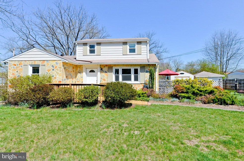 8032 Mclean Way, Manassas, VA 20111 - photo 1