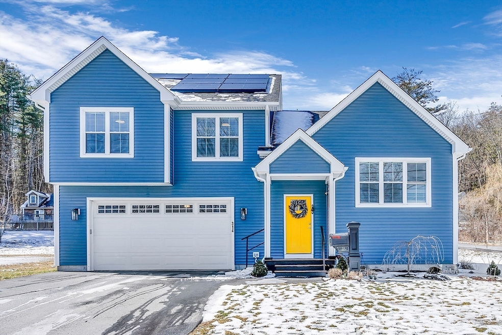 Sold $400,000 • Co-Listing Agent