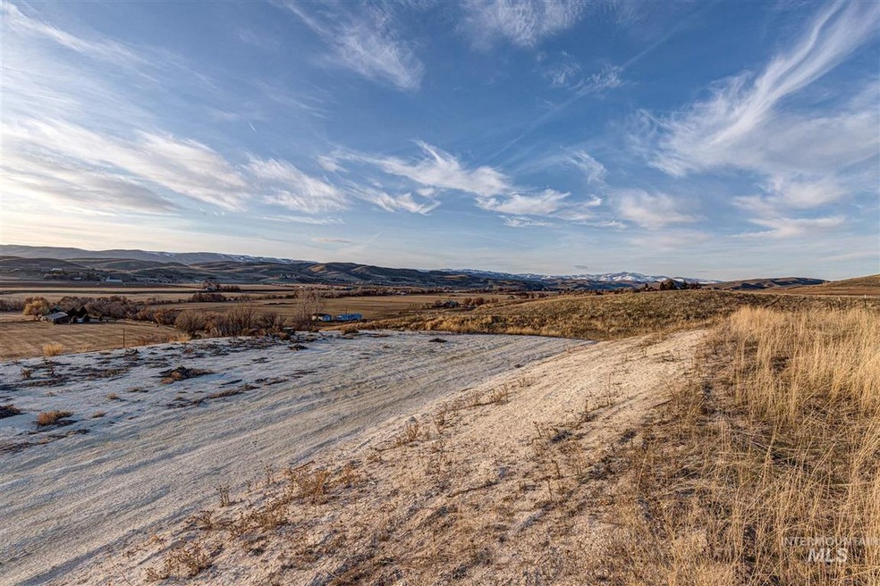 1344 Mann Creek Rd, Weiser, ID 83672 - photo 1