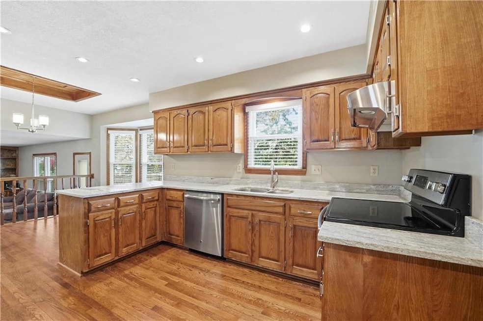 14651 S Seminole Cir, Olathe, KS 66062 - photo 1