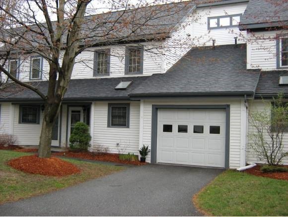 142 Hayes Ave unit 142, South Burlington, VT 05403 - photo 1