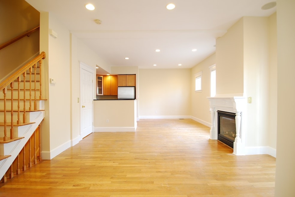 267 Western Ave unit 3, Cambridge, MA 02139 - photo 1