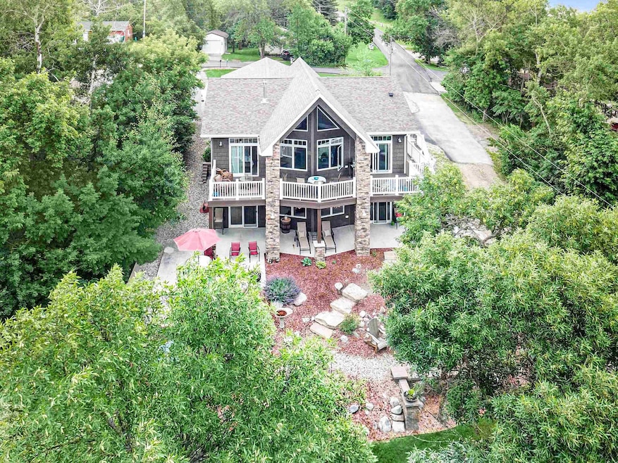 412 Longview Rd W, Bottineau, ND 58318 - photo 1