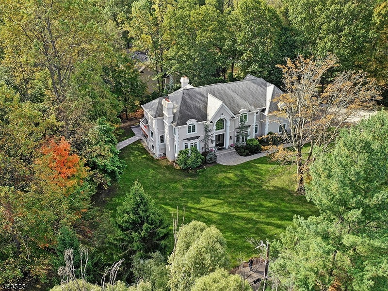63 Brookside Dr, Upper Saddle River, NJ 07458 - photo 1