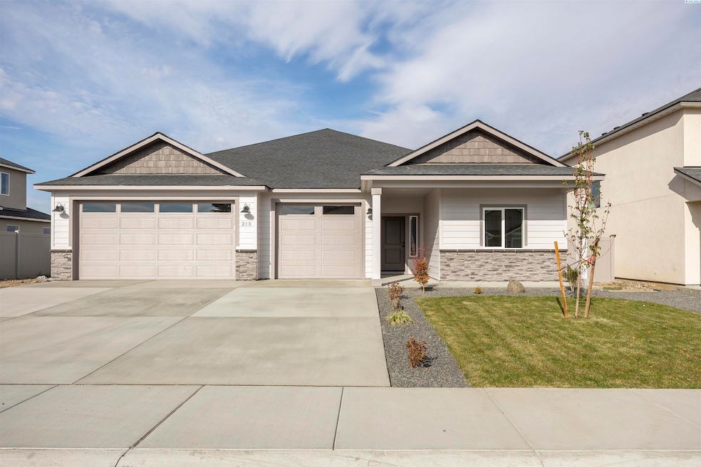 215 Schrute Rd, Prosser, WA 99350 - photo 1