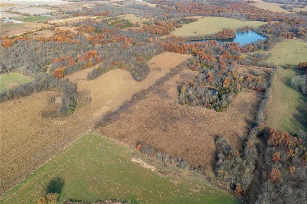 TBD W Oak St, Breckenridge, MO 64625 - photo 1